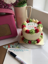 Load image into Gallery viewer, 10cm Bento Cake &quot;Best Teacher Ever&quot; - COLLECT FROM THE CAKE SHED BOARS HILL OXFORD £20.00
